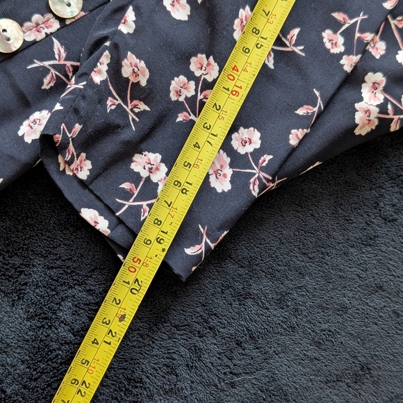 Vintage 90s Black Floral Dress Shoulder Pads Ruffle Slit Button Detail Sz 2 - Picture 14 of 14